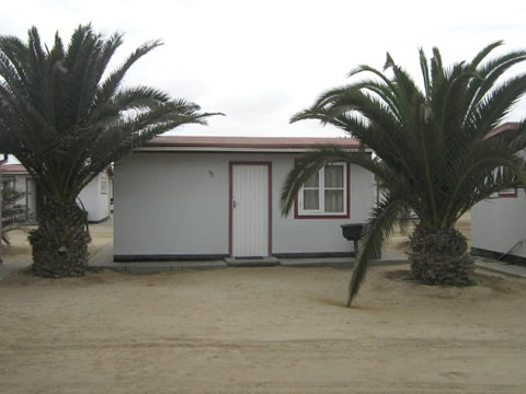 Swakopmund Municipal Camp Swakopmund, Namibia: Gecko/Welwitschia 2 beds